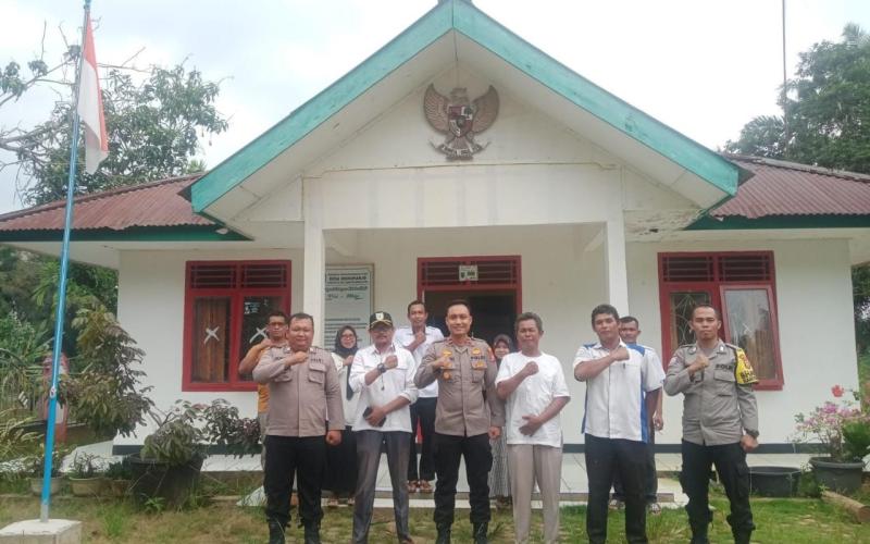 Cipkon Pemilu Damai, Kapolsek Giri Mulya Sambang dan Silaturahmi Perangkat Desa Wonoharjo 