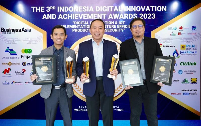 Sukses Jalankan Inovasi Digital, Jasa Raharja Raih Tiga Penghargaan di Ajang Indonesia Digital Innovation and Achievement Awards 2023