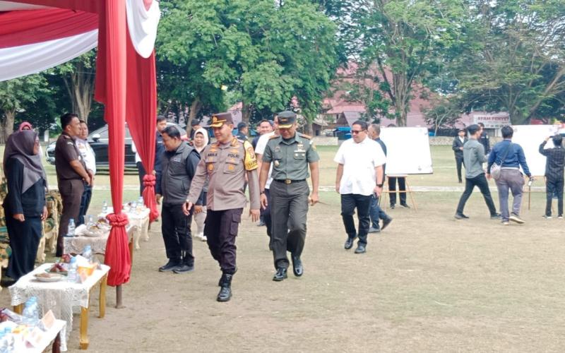 Kapolresta Bengkulu Ikuti Deklarasi Komitmen Netralitas ASN, TNI, Polri Pemilu Damai dan Kampanye Tertib oleh Bawaslu Kota Bengkulu 