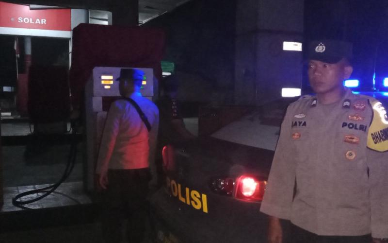Patroli KRYD, Personel Polsek Kaur Selatan Laksanakan Pengawasan Kamtibmas di Seputaran Obvit 