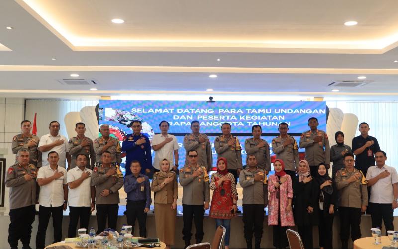 Kapolda Bengkulu Pimpin Rapat Anggota Tahunan Primkoppol dan Harapkan Manfaat yang Lebih Optimal 