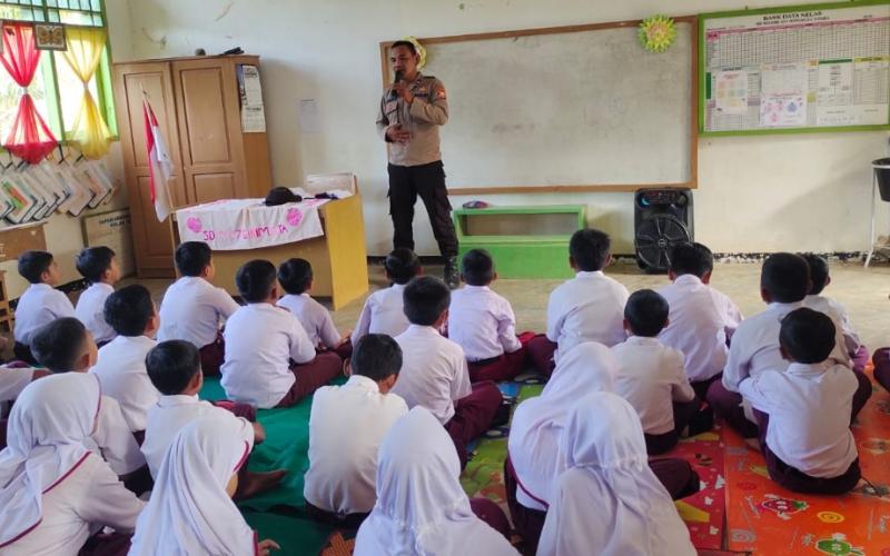 Polsek Giri Mulya Lakukan Sosialisasi Anti Bulying vdi SDN 107 Bengkulu Utara
