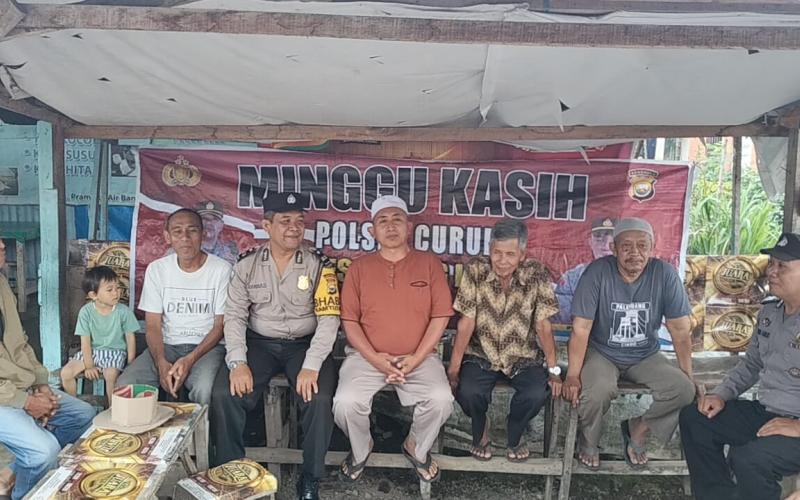 Polsek Curup Minggu Kasih Bersama Warga Kelurahan Air Bang 