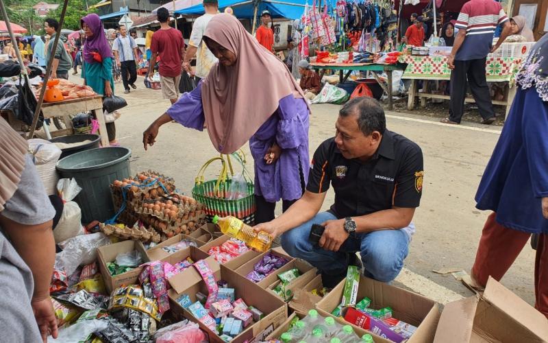 Polsek Giri Mulya Melaksanakan Pengecekan Harga Sembako Menjelang Hari Raya Idul Fitri 1445 H