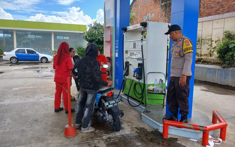 Polsek Curup Monitoring SPBU di Desa Air Meles Atas 