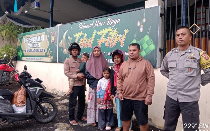 Pengendara Yang Melintasi Jalur Curup-Lubuklingggau Manfaatkan Pengawalan Polsek Sindang Kelingi