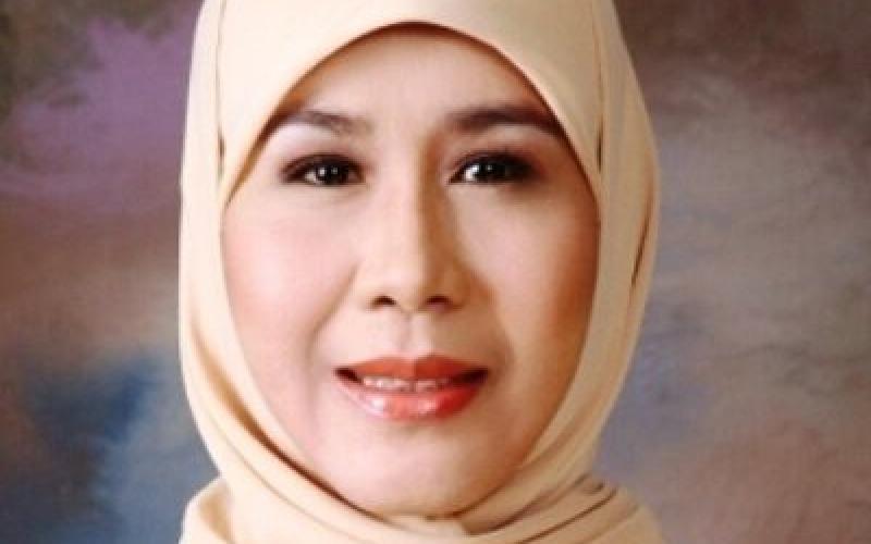 Ambil Formulir ke PAN, Eni Khairani Siap Berlaga di Pilgub-Pilwagub Bengkulu