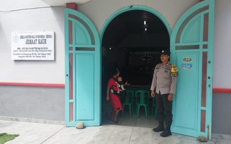 Pengamanan Ibadah Umat Kristiani di Gereja, Polsek Maje Laksanakan Patroli 