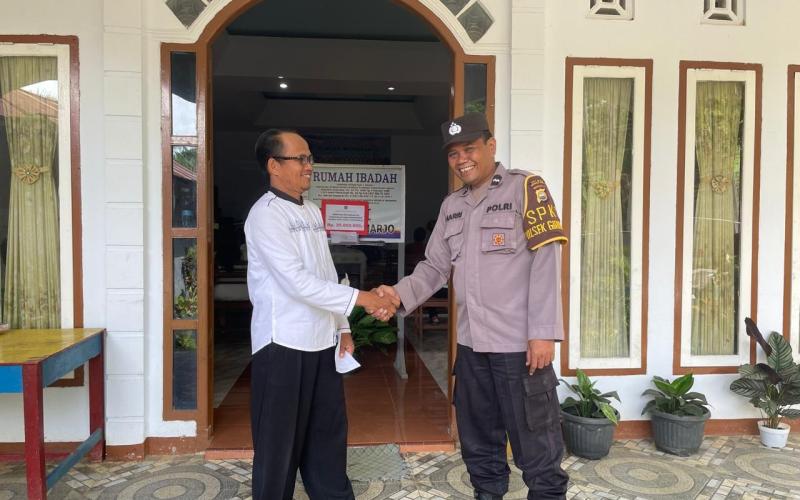 Hadir di Tengah Masyarakat, Polsek Giri Mulya Amankan Kegiatan Ibadah Minggu di Gereja