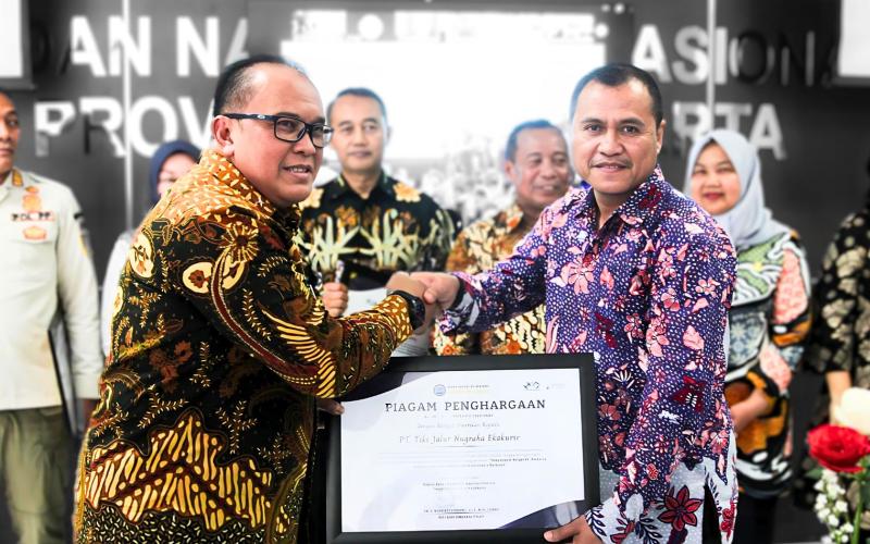 JNE Terima Penghargaan dari Badan Narkotika Nasional Provinsi DKI Jakarta