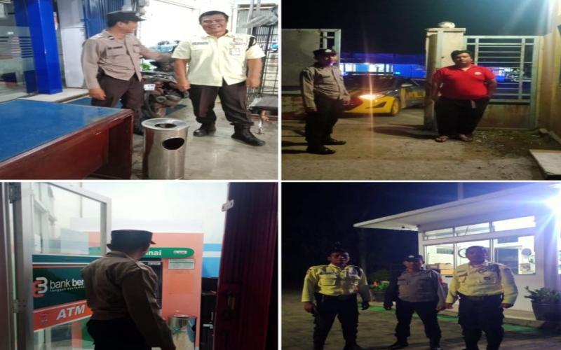 Patroli Dialogis, Polsek Kampung Melayu Antisipasi 3C di Wilkum Serta Berikan Imbauan Kamtibmas Kepada Warga 