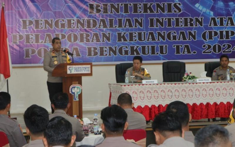 Wakapolda Bengkulu Membuka Bimteknis Pengendalian Intern Atas Pelaporan Keuangan Di Lingkungan Polda Bengkulu T.A 2024.