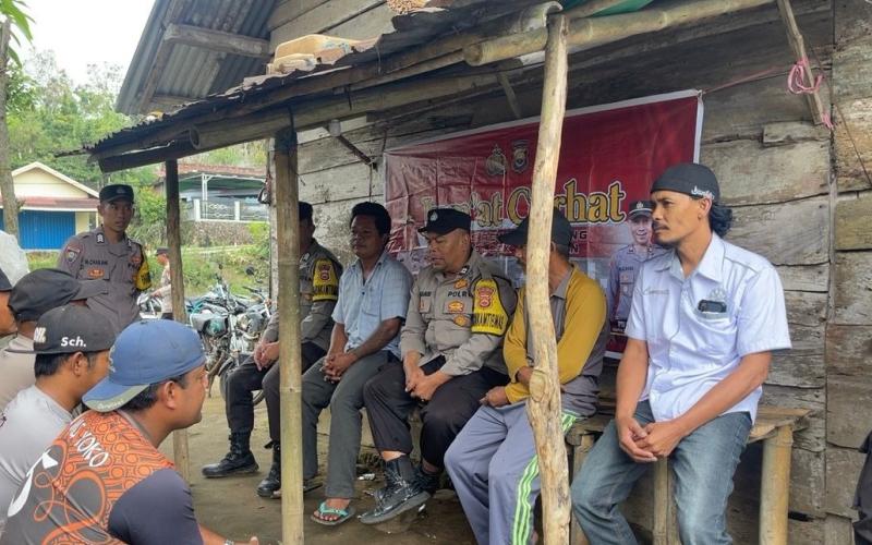 Cooling System, Polsek Sindang Dataran Jumat Curhat Bareng Warga