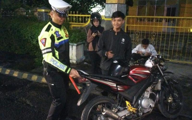 Polres Rejang Lebong Tertibkan Kendaraan dengan Knalpot Tidak Sesuai Spesifikasi Teknis