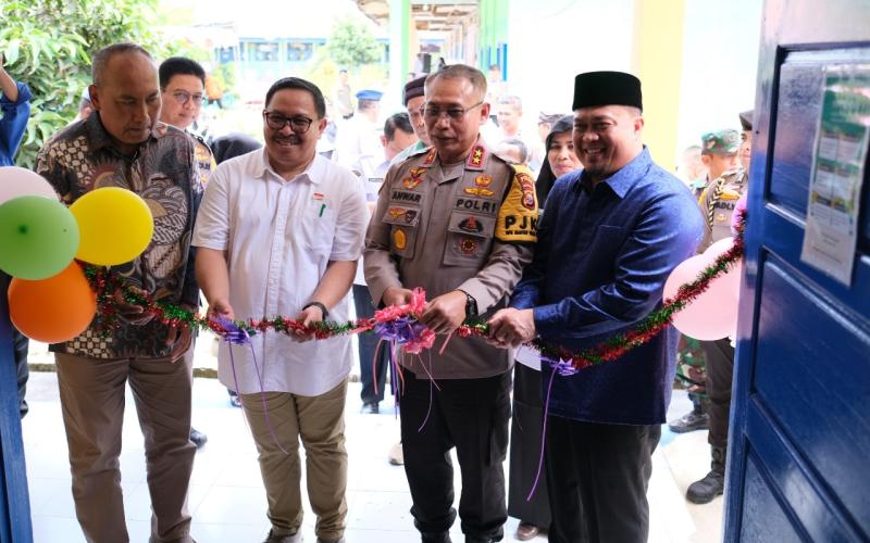 Makan Gratis dan Peresmian Fasilitas Sekolah, Aksi Nyata Program ‘Polda Bengkulu Peduli’ untuk Masyarakat