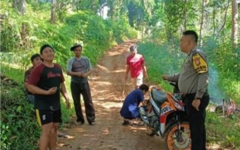 Sambang Pos Kamling dan Warga, Dalam Colling System Jelang Pilkada di Wilkum Polres Bengkulu Utara