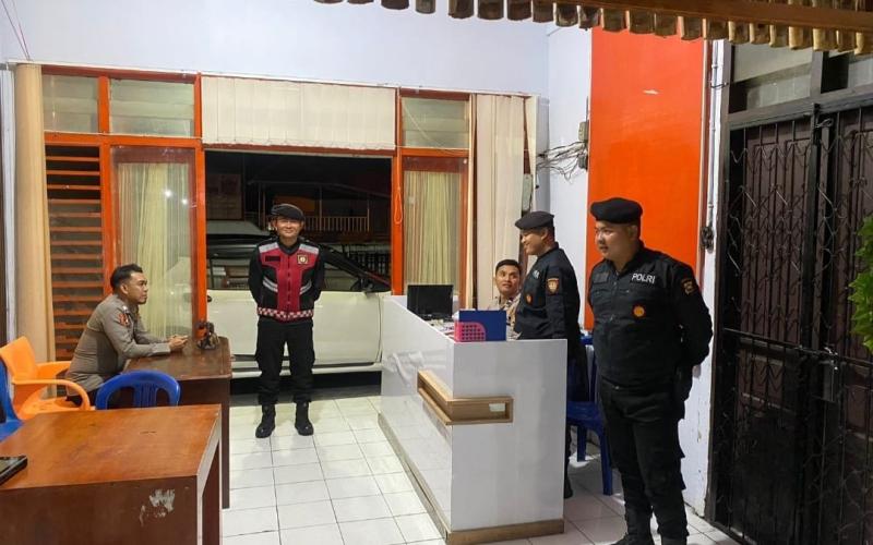 Pastikan Aman, Polres Rejang Lebong Pam Gudang Logistik, KPU Dan Bawaslu