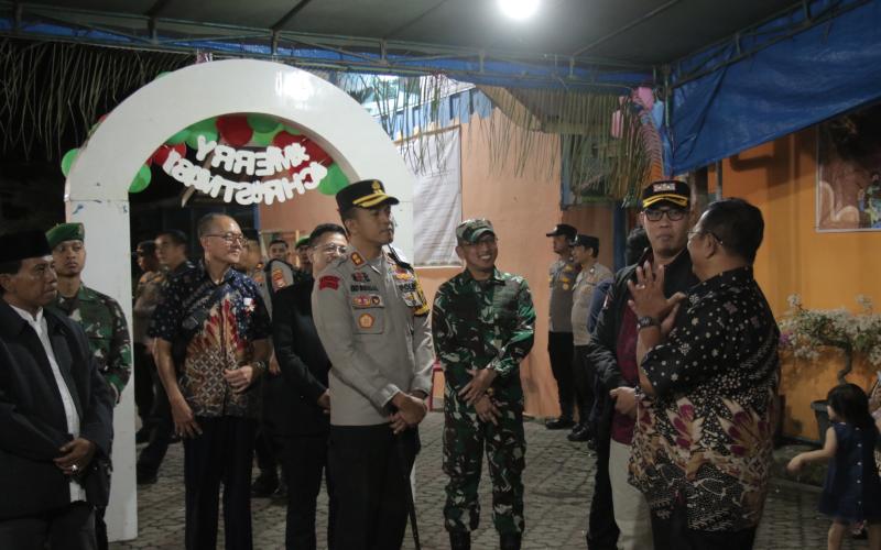 Polres Rejang Lebong Pastikan Keamanan Ibadah Malam Natal 2024 dengan Patroli dan Pengecekan