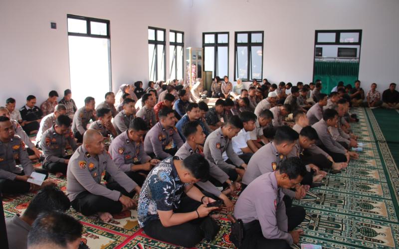 Do’a Bersama di Masjid Alwaliyul Khobir Polres Rejang Lebong: Menandai Momen Bersejarah