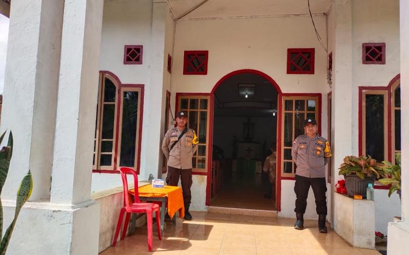 Polres Rejang Lebong Laksanakan Pengamanan Ibadah Mingguan di GKII Jemaat Barumanis