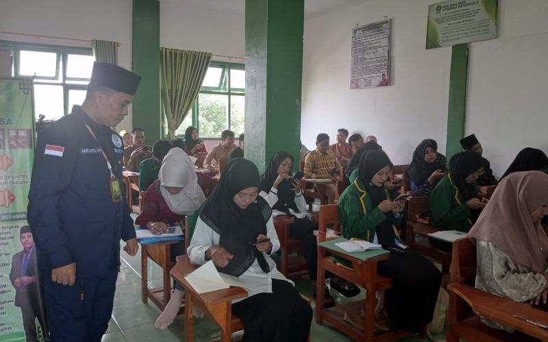 UPT Bahasa STIESNU Sukses Gelar Bimbingan Pra Test dan Post Test TOEFL & TOAFL