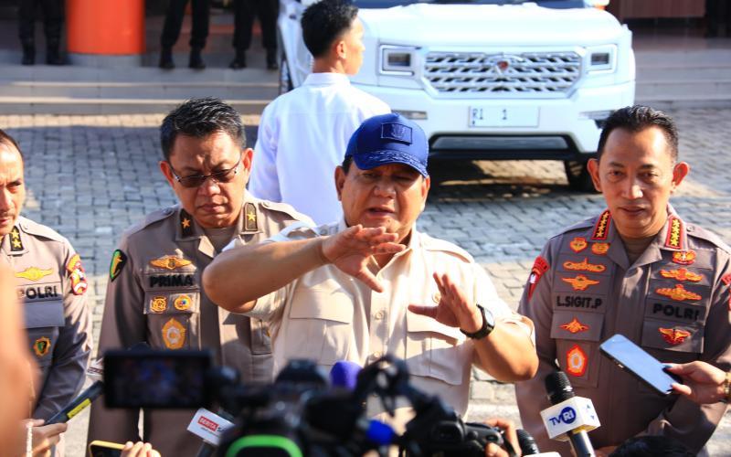 Prabowo: Polisi Terluka Saat Ricuh Akan Dapat Kenaikan Pangkat Luar Biasa