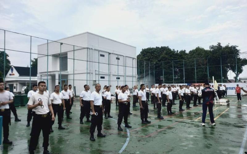 BRI Otista Region 6/Jakarta 1 dan PKSS Adakan Pembinaan Fisik Petugas Keamanan & Pengemudi