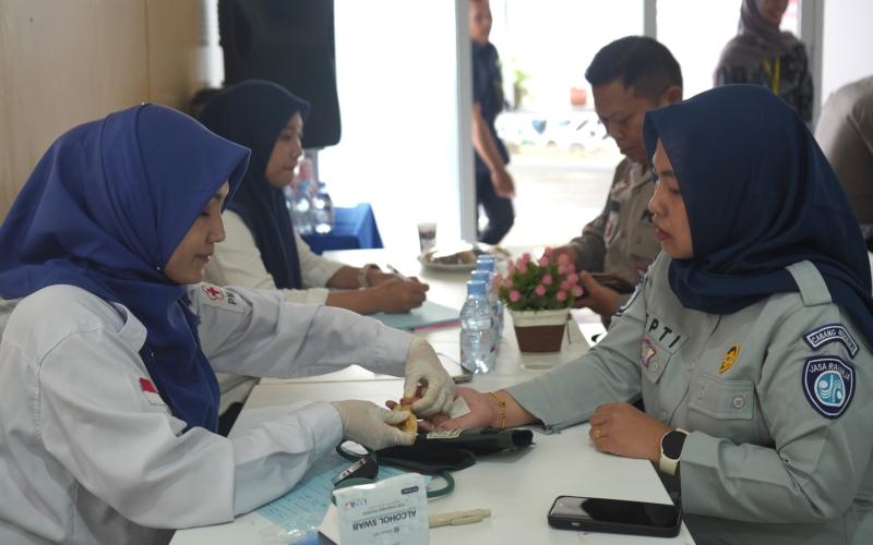 Peduli Kemanusiaan, Jasa Raharja Bengkulu Adakan Donor Darah di Rangkaian Peringatan HUT ke-65