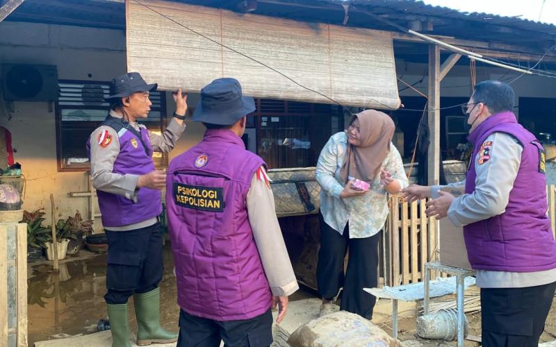 Tim Trauma Healing SDM Polda Aceh Beri Dukungan Psikososial Bencana Alam Di Langsa