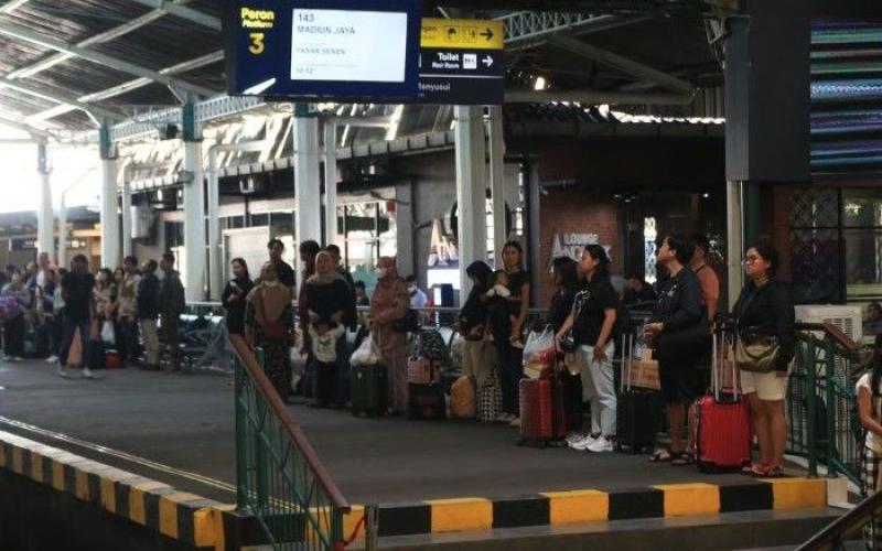 Persiapan Stasiun Yogyakarta Sambut Penumpang di Angkutan Nataru 2025/2026