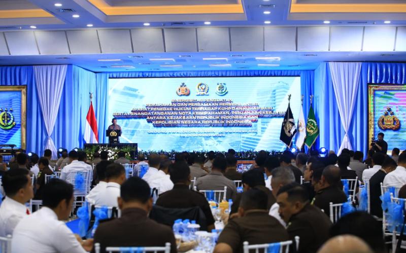 Teken PKS dan MoU, Kapolri Tegaskan Sinergi Polri–Kejaksaan Terapkan KUHP–KUHAP Baru