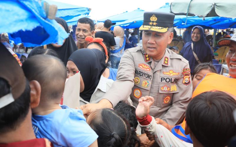 Kapolda Bengkulu Tinjau Objek Wisata Pantai Zakat dan Pantai Panjang, Pastikan Situasi Aman dan Ramai