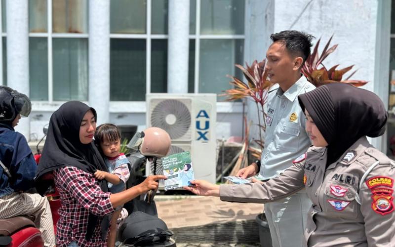 Jasa Raharja Bengkulu Edukasi Penggunaan Aplikasi SIGNAL di Samsat Manna, Perkuat Literasi Digital dan Keselamatan Berkendara