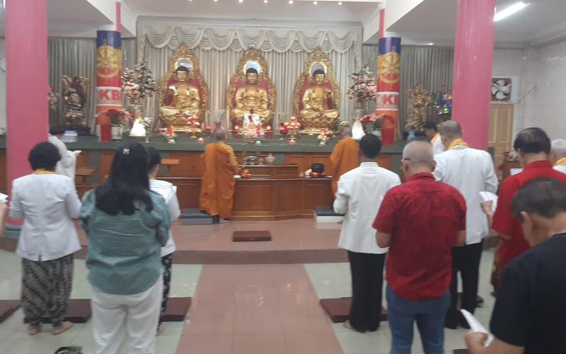 Pengamanan Perayaan Waisak Tri Suci 2570 TB di Vihara Buddhayana, Polresta Bengkulu Hadir Beri Rasa Aman