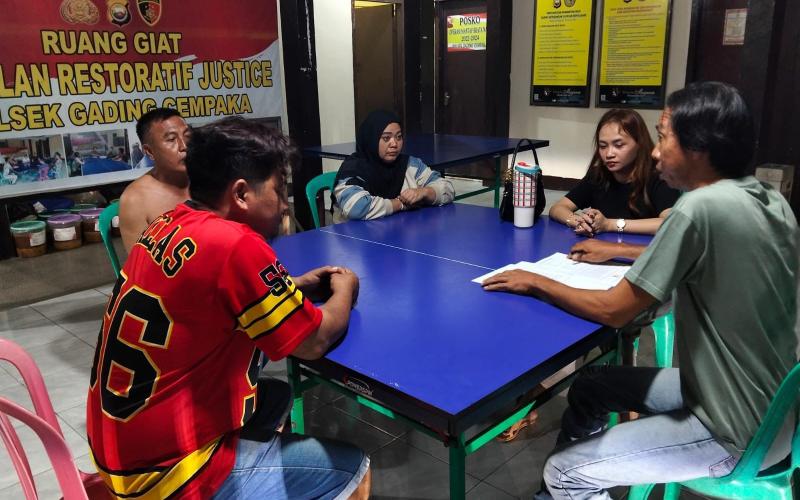 Unit Reskrim Polsek Gading Cempaka Mediasi Kasus Dugaan Percobaan Pencurian
