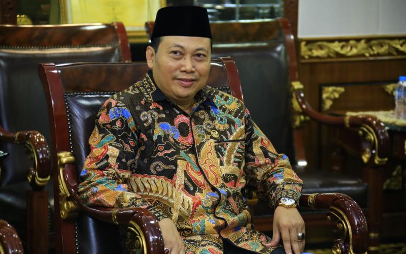 Mohammad Dawam Anggota Komisi Informasi Provinsi DKI Jakarta Periode 2012–2016 dan 2016–2020