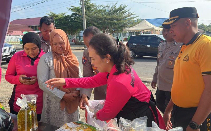 Sambut Hari Bhayangkara ke-80, Polres Seluma Gelar Gerakan Pasar Murah untuk Masyarakat
