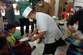 Helmi Hasan hadir pada acara sunatan massal di kantor lurah Beringin Raya, Selasa (14/9/2021).