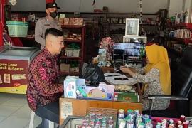 Polsek Giri Mulya Patroli Dialogis Sambang Pelaku Usaha di Desa Giri Mulya