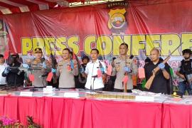 Press release pengungkapan Senpi ilegal