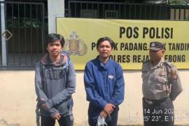 Berikan Pengawalan, Polsek Sindang Kelingi Diapresiasi Masyarakat