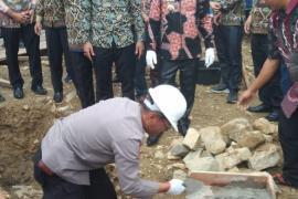 Kasat Binmas Polres Lebong Hadiri Peletakan Batu Pertama Pembangunan Masjid Syuhada