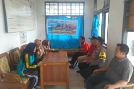 Di Kelurahan Simpang Tiga, Polsek Kaur Utara Gelar Jumat Curhat