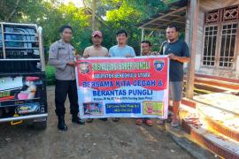 Cegah Pungli, Bhabinkamtibmas Polsek Ketahun Sosialisasi Saber  Pungli
