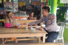 Operasi Patuh Nala 2023, Polres Kaur Bagikan Brouser dan Sticker Tertib Berlalu Lintas 