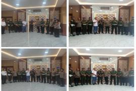 Polresta Bengkulu, Terima Ucapan dan Kue Ulang Tahun dari Denpom Bengkulu