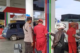 Patroli, Polsek Kota Pantau Distribusi dan Antrean Bbm di SPBU Kutau