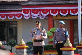 Upacara Kenaikan Pangkat 37 Personel Polres Rejang Lebong dan 9 Personel Batalyon Detasemen A Brimobda Bengkulu 
