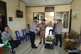 Supraise Kepada Polsek Ketahun, Kepala Sekolah Ucapakan Selamat Hut Bhayangkara Ke 77