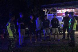 Sinegritas  TNI - Polri, Polsek Kaur Utara Bersama Koramil 408-02 Patroli Bersama 
